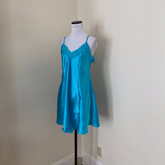 Medium Chemise Delicates Blue ... - Picture 1 of 6